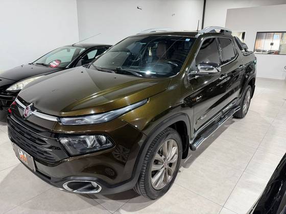 FIAT TORO 2.0 16V TURBO DIESEL RANCH 4WD AT9